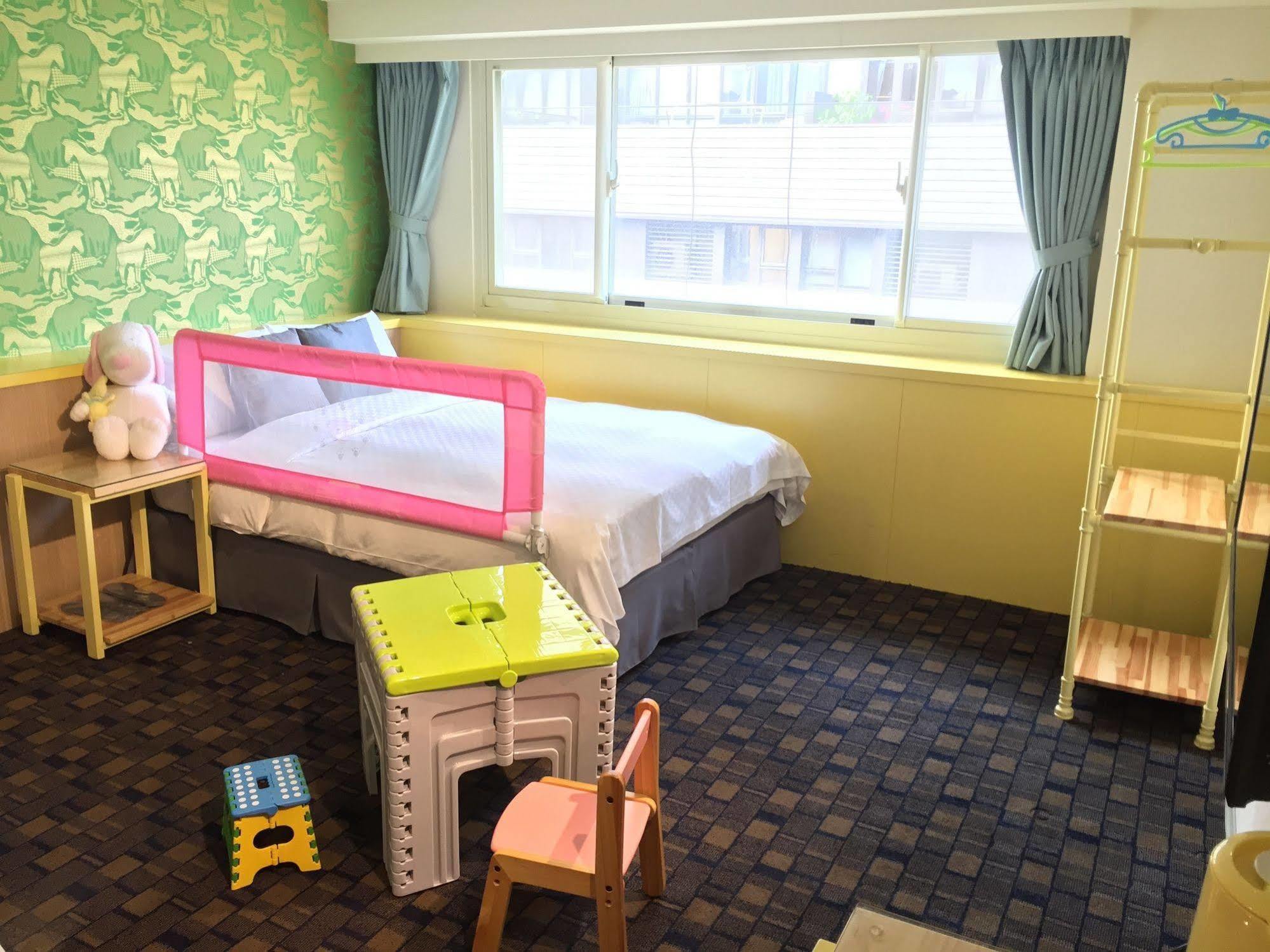 Click Hotel - Ximending Branch Taipei Eksteriør billede